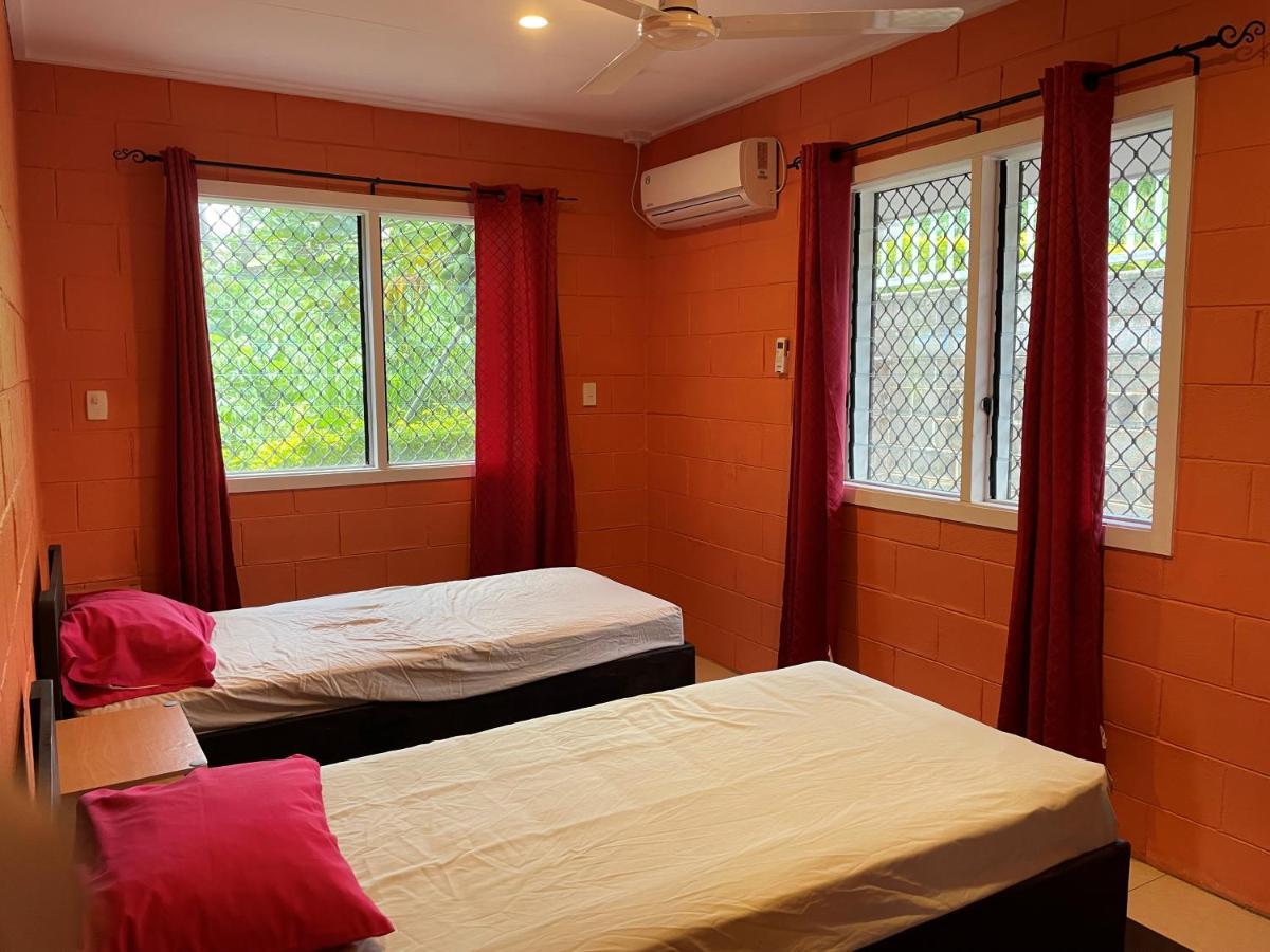 Keris Rental Houses Vaitele Екстер'єр фото