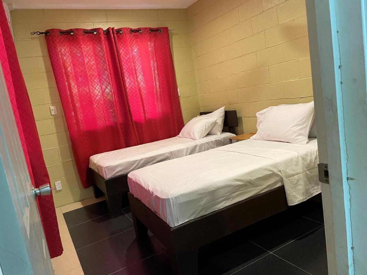 Keris Rental Houses Vaitele Екстер'єр фото