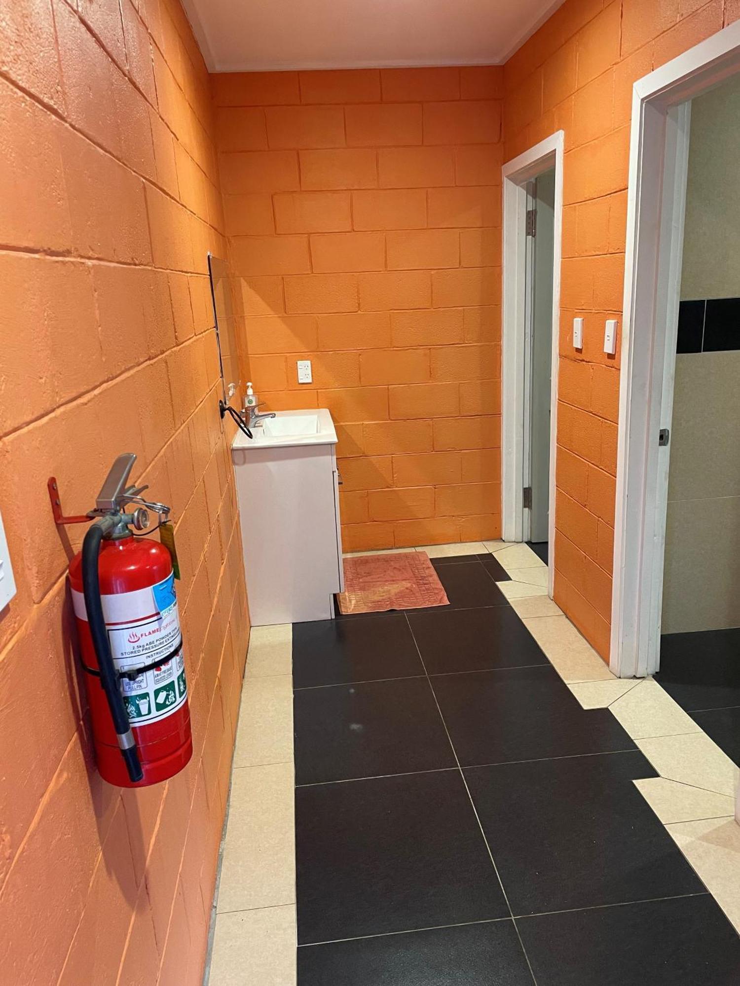 Keris Rental Houses Vaitele Екстер'єр фото